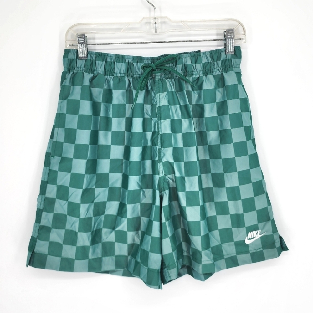 Nike NWT Men's Club Flow Shorts Above Knee Green Checkered Small